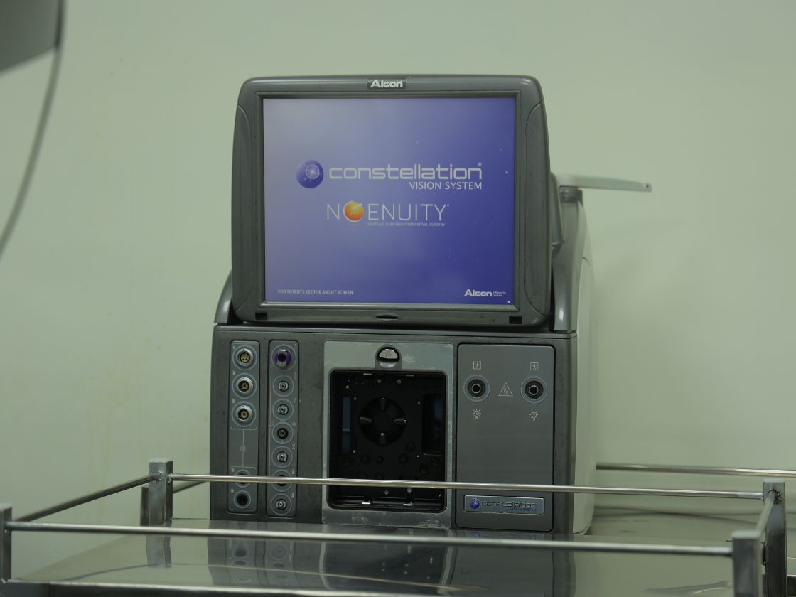 Alcon Constellation Vision System