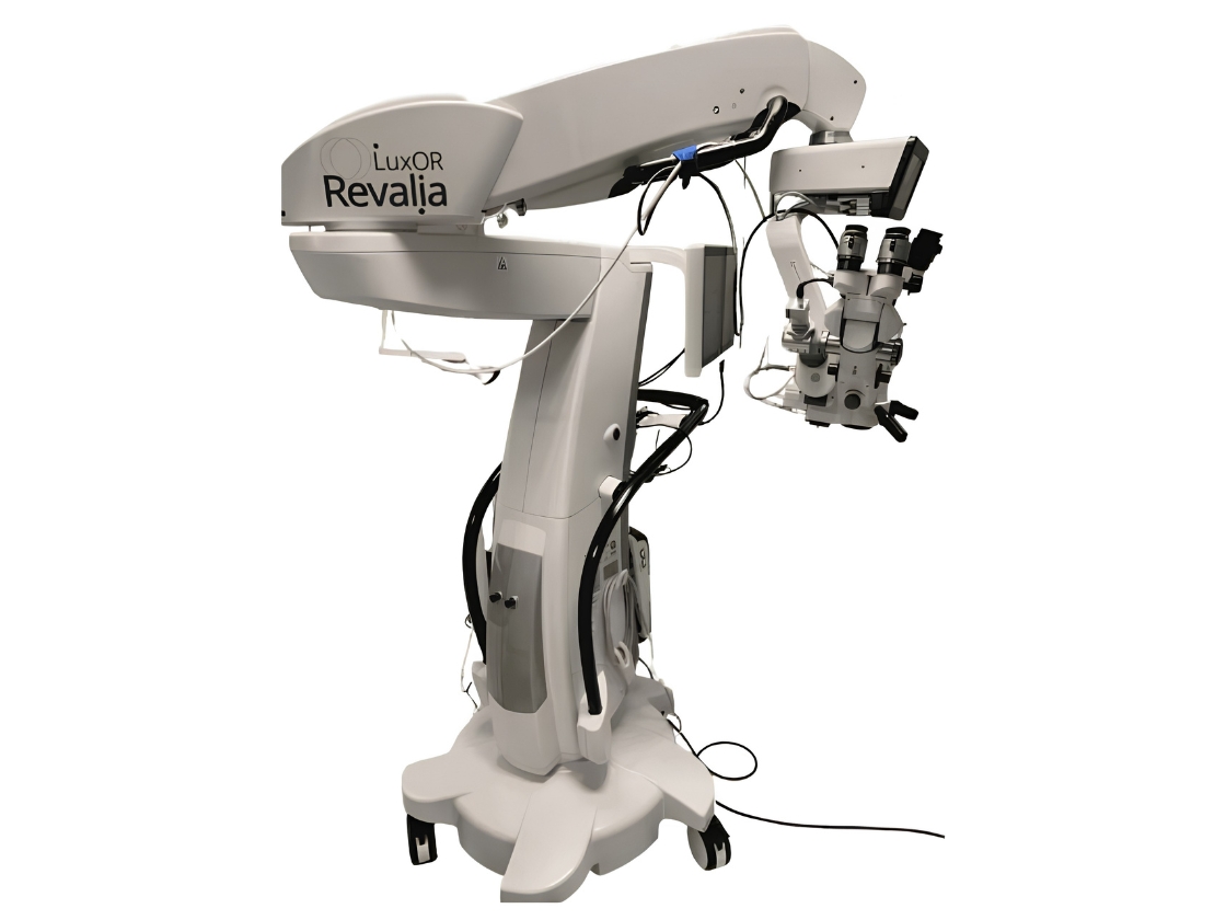 LuxOR Revalia ophthalmic microscope